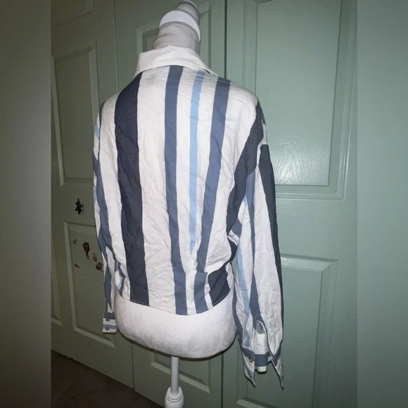 Zara trf White Blue Stripped Crop Blouse - Picture 11 of 15
